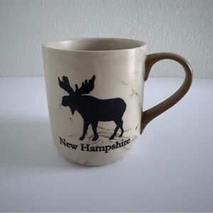 New Hampshire Souvenir Mug Moose‎ Design Brown Marble Pattern 12 oz